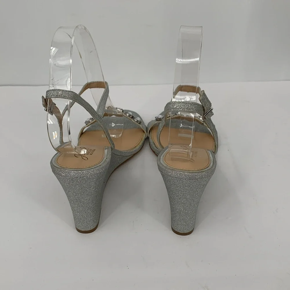 Jewel Badgley Mischka wedge shoe silver metallic glitter clear crystal sandal 11